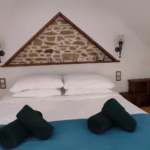 Les Pampas Les Jardins De Kerellec 20min De La 2 A 4 Personnes Jacuzzi Et Terrasse Hébergement de vacances